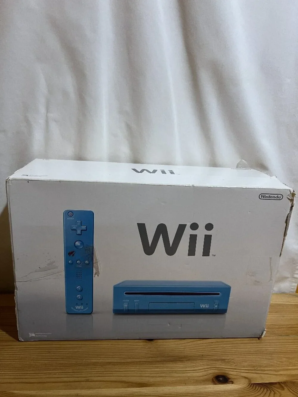 NINTENDO WII VIDEO GAME CONSOLE BLUE RVL-101 Tested Turns On Sensor Bar, 2 Nunch